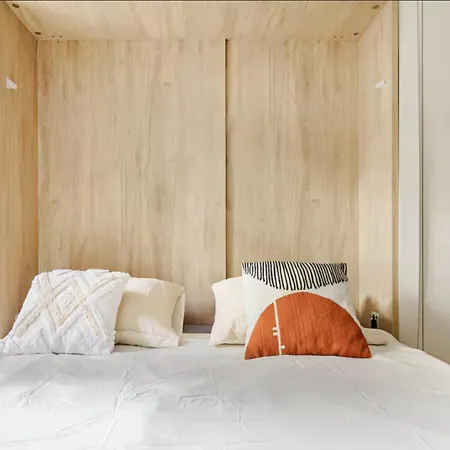 Passy Chic & Absolute Calm Apartment *